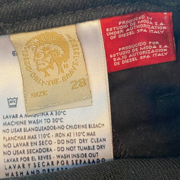 Diesel Industry Jeans - Black/Charcoal - Size 28 / Inseam 26", Knee-Detail - Picture 10 of 10